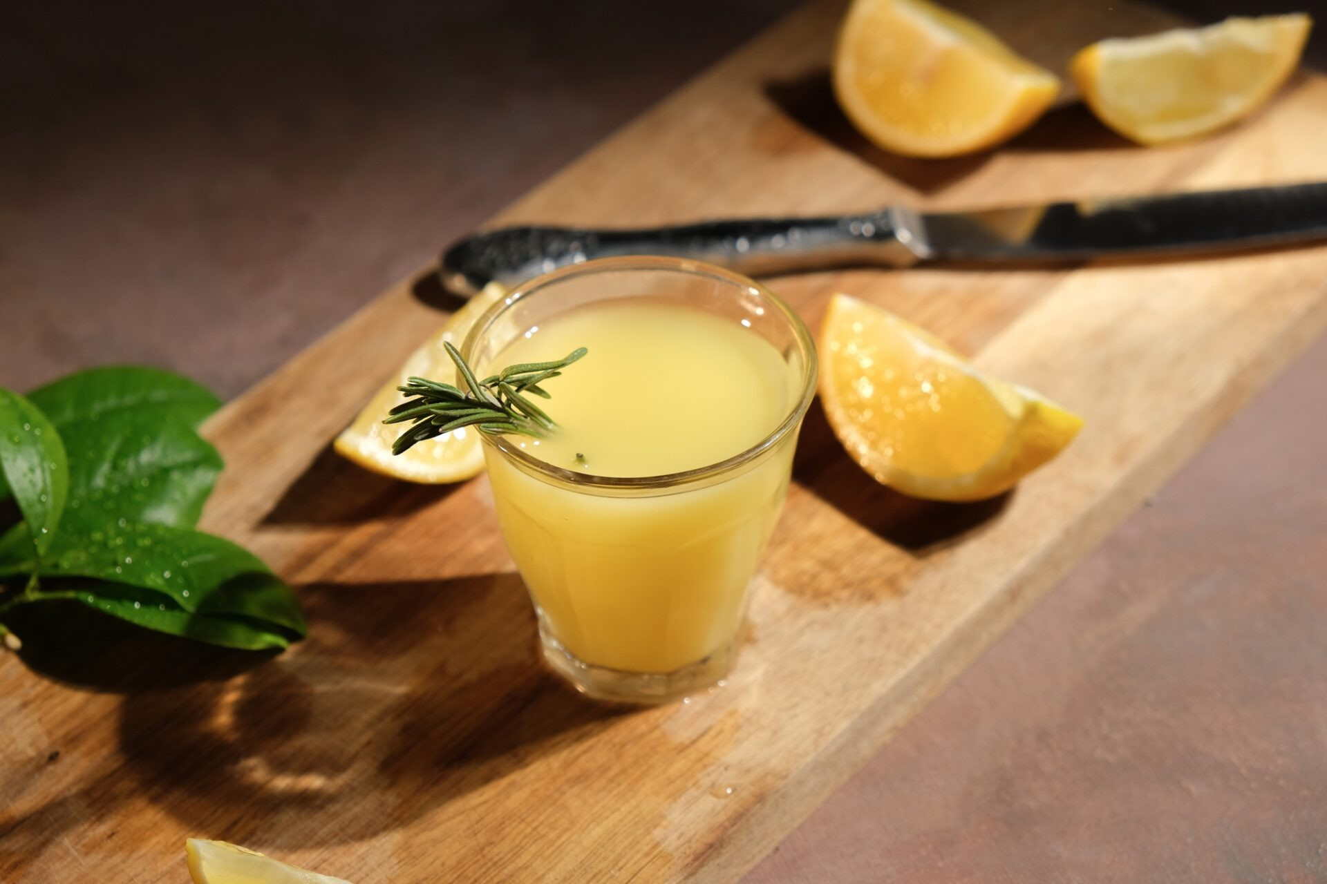 Boire alcoolique Limoncello. 