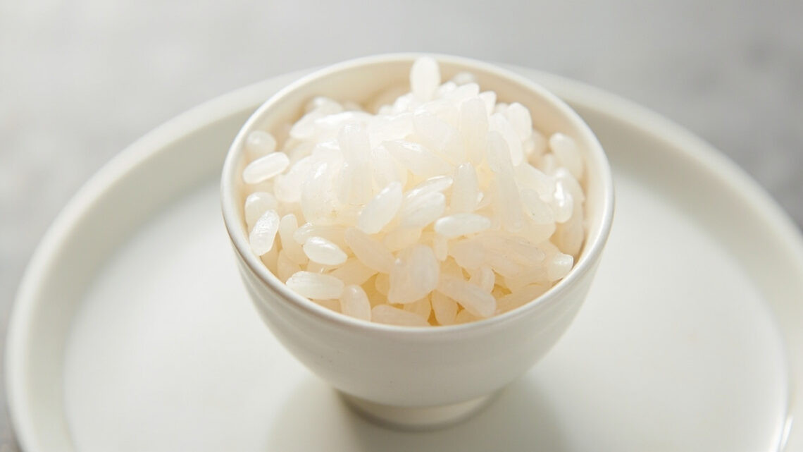 Portion de riz sec par personne : maîtriser le dosage optimal